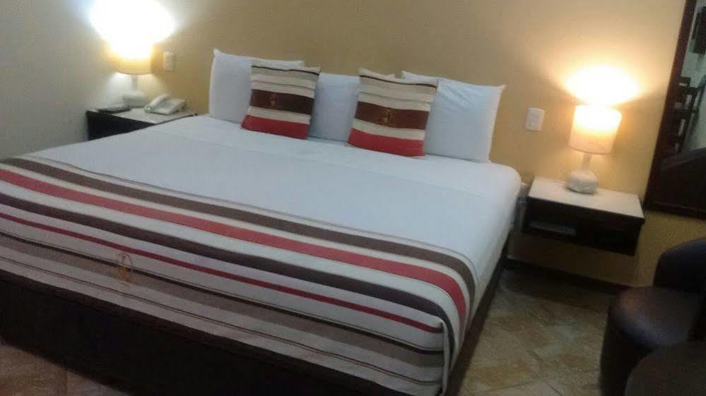 Madero Suites Coatzacoalcos Exterior photo