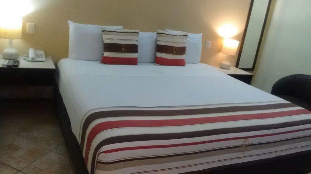 Madero Suites Coatzacoalcos Exterior photo